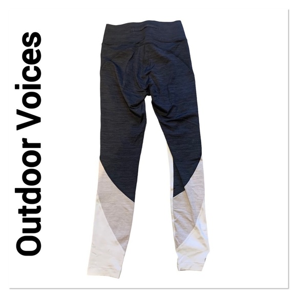 OUTDOOR VOICES Black & White Colorblock Leggings size XS - Picture 1 of 4